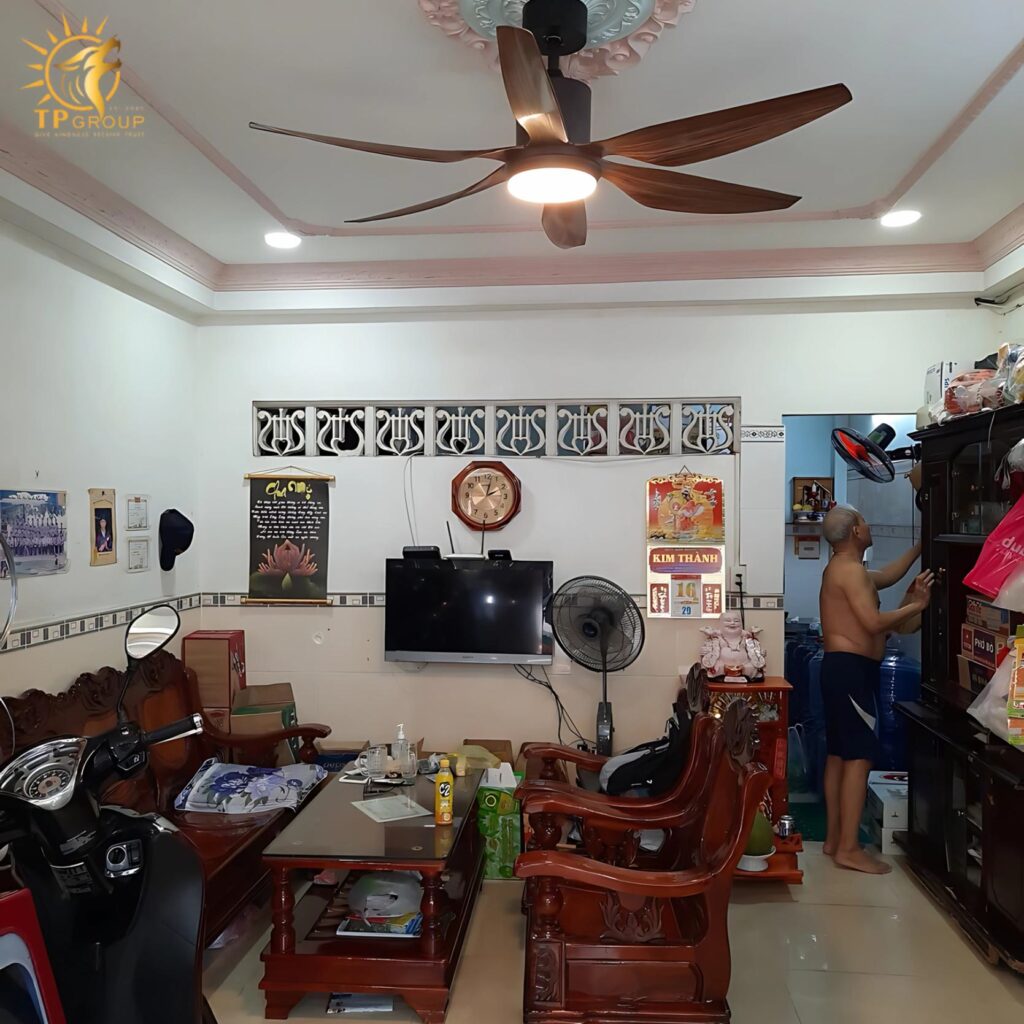 Quạt trần DCT FAN 119 28 Quạt trần DCT FAN 119