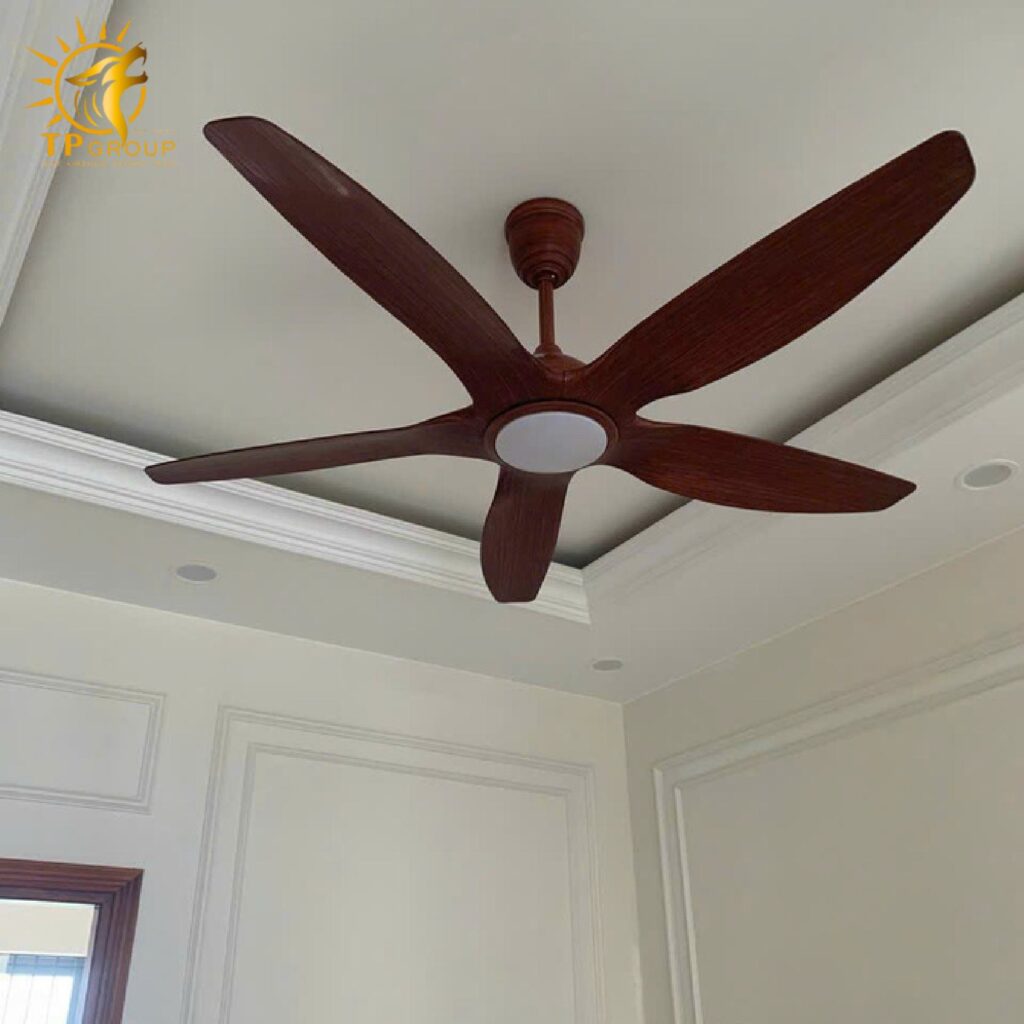 Quạt trần kiểu dáng sang trọng tiết kiệm điện năng DCT Fan 411 31 Quạt trần kiểu dáng sang trọng tiết kiệm điện năng DCT Fan 411