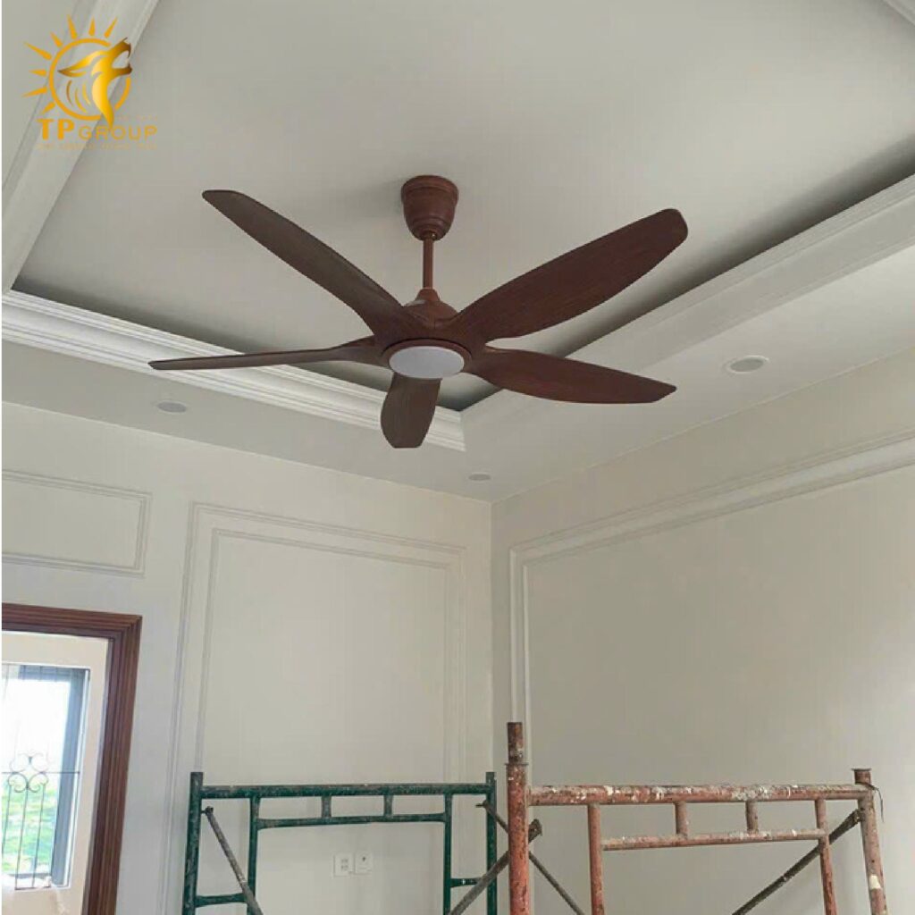 Quạt trần kiểu dáng sang trọng tiết kiệm điện năng DCT Fan 411 34 Quạt trần kiểu dáng sang trọng tiết kiệm điện năng DCT Fan 411