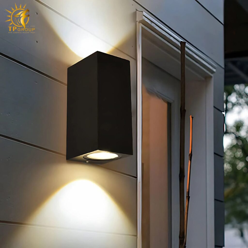 Đèn tường ngoài trời TPG-VNT027 10 Đèn tường ngoài trời TPG-VNT027