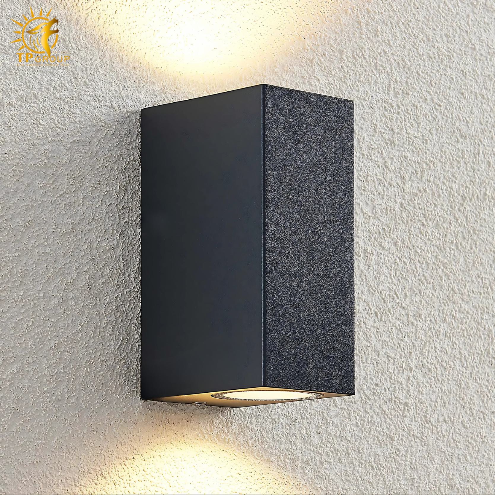 Đèn tường ngoài trời TPG-VNT027
