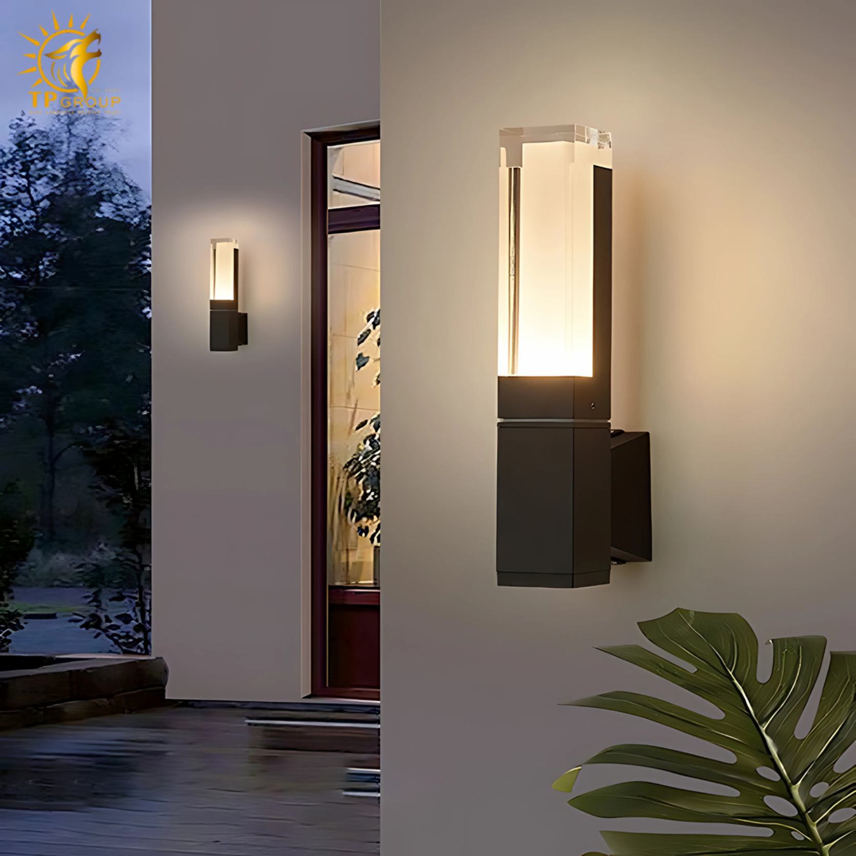 Đèn tường ngoài trời TPG-VNT144T1