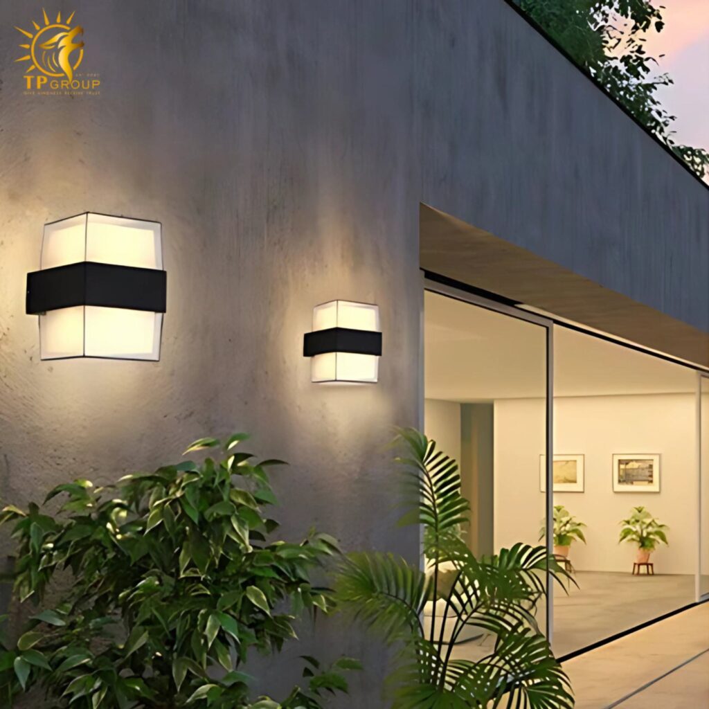 Đèn tường ngoài trời LED TPG-VNT155 13 Đèn tường ngoài trời LED TPG-VNT155