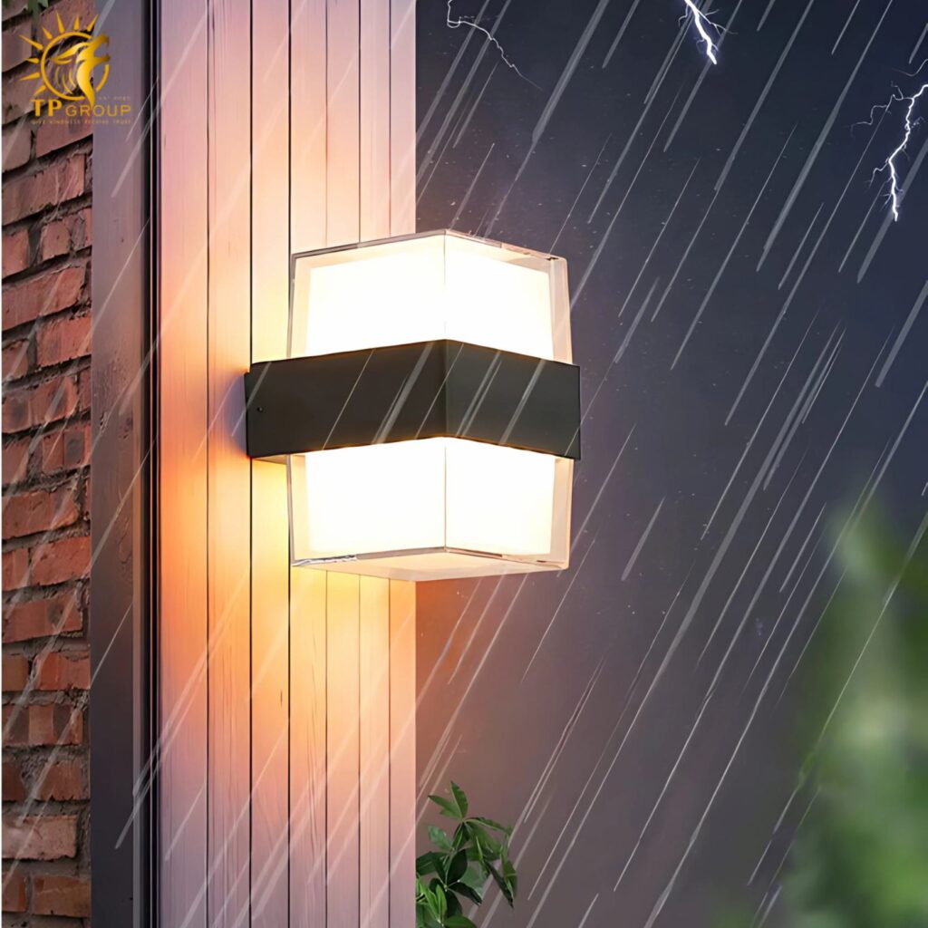 Đèn tường ngoài trời LED TPG-VNT155 12 Đèn tường ngoài trời LED TPG-VNT155