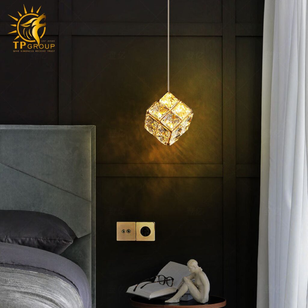 Đèn Thả Trần Lắp Phòng Khách, Phòng Ngủ, Thông Tầng Cầu Thang Hiện Đại Chất Liệu Pha Lê TL1618 