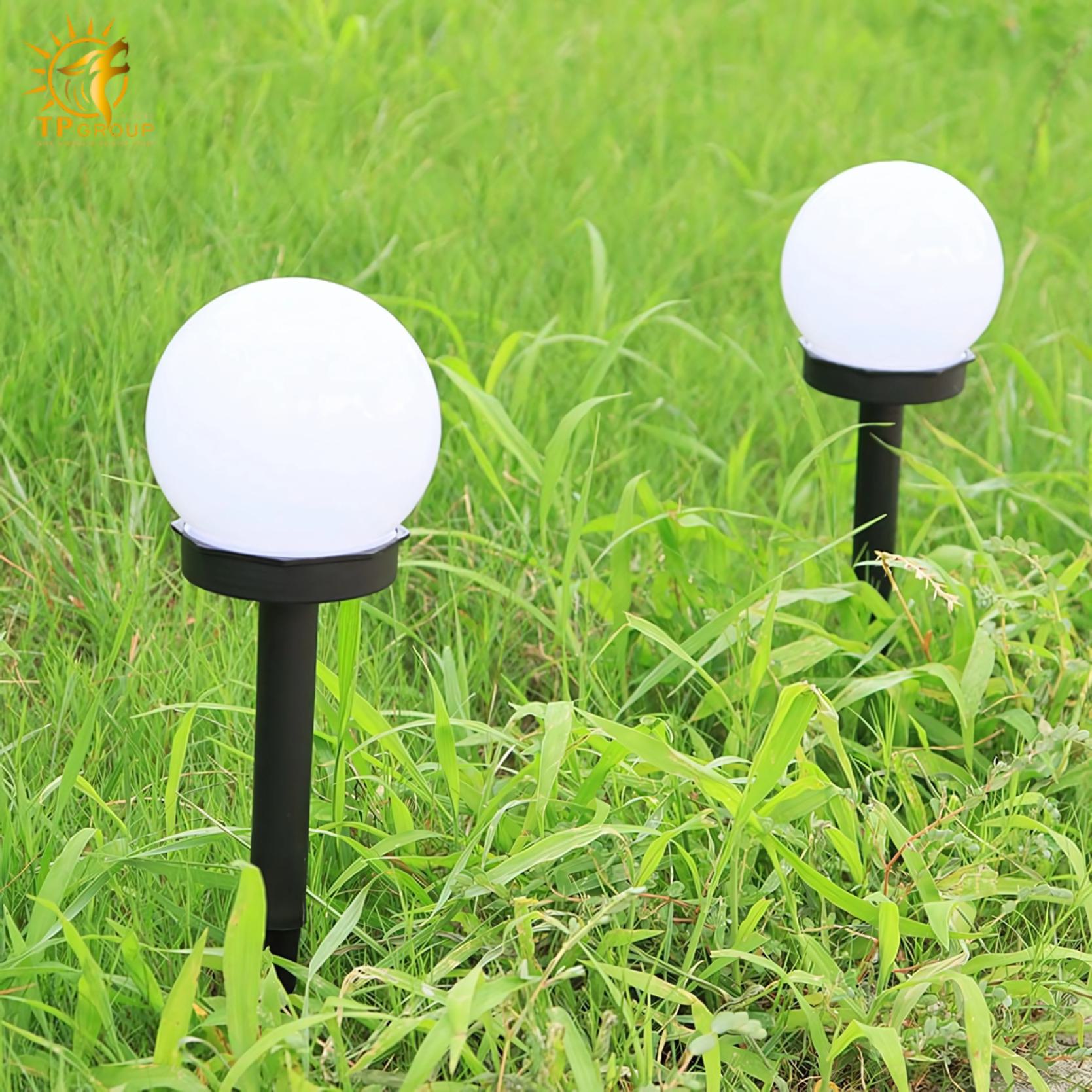 Đèn cắm cỏ hình quả cầu chiếu sáng sân vườn NP8794