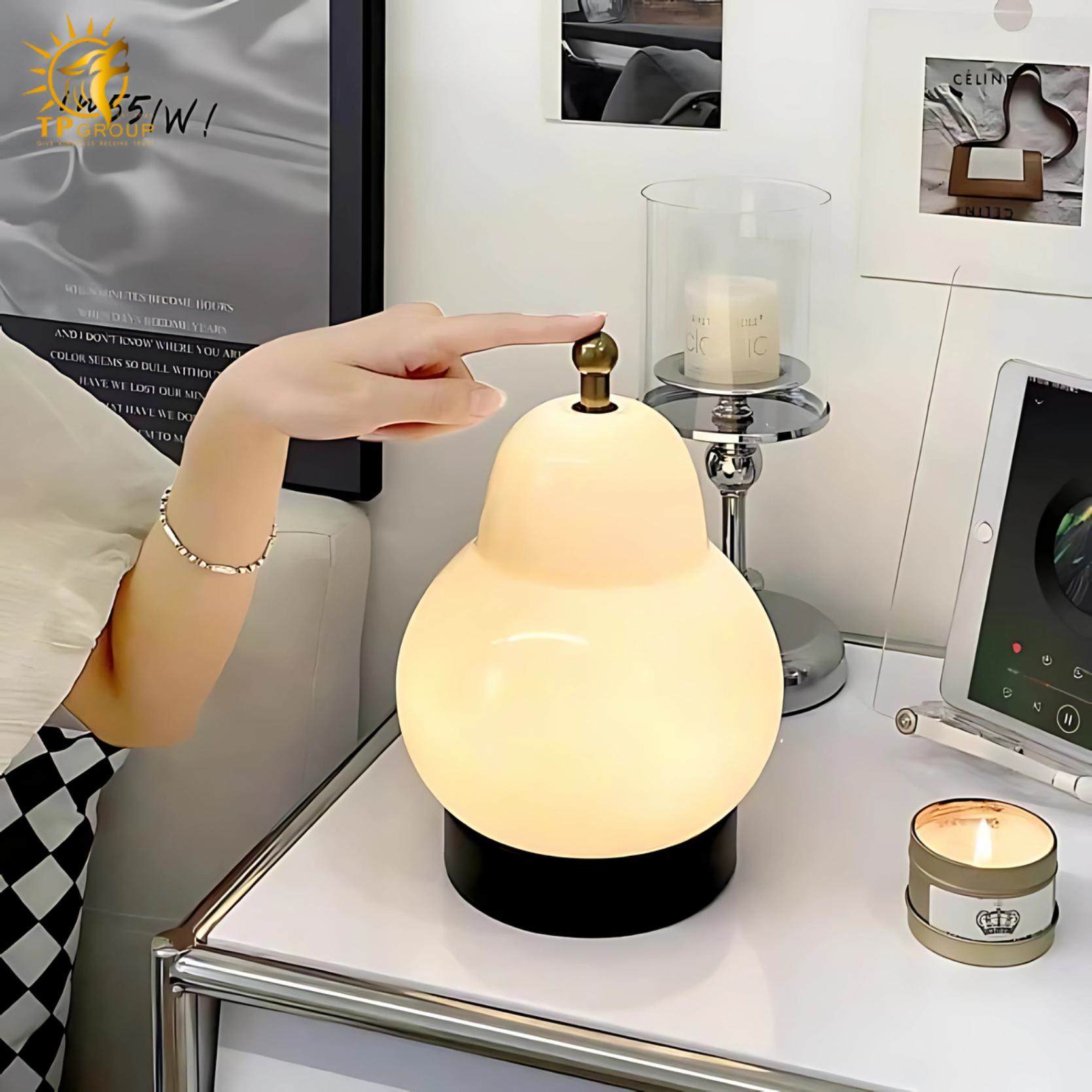 Đèn bàn thủy tinh cảm ứng hồ lô nhỏ hiện đại TA245 3 Đèn bàn thủy tinh cảm ứng hồ lô nhỏ hiện đại TA245