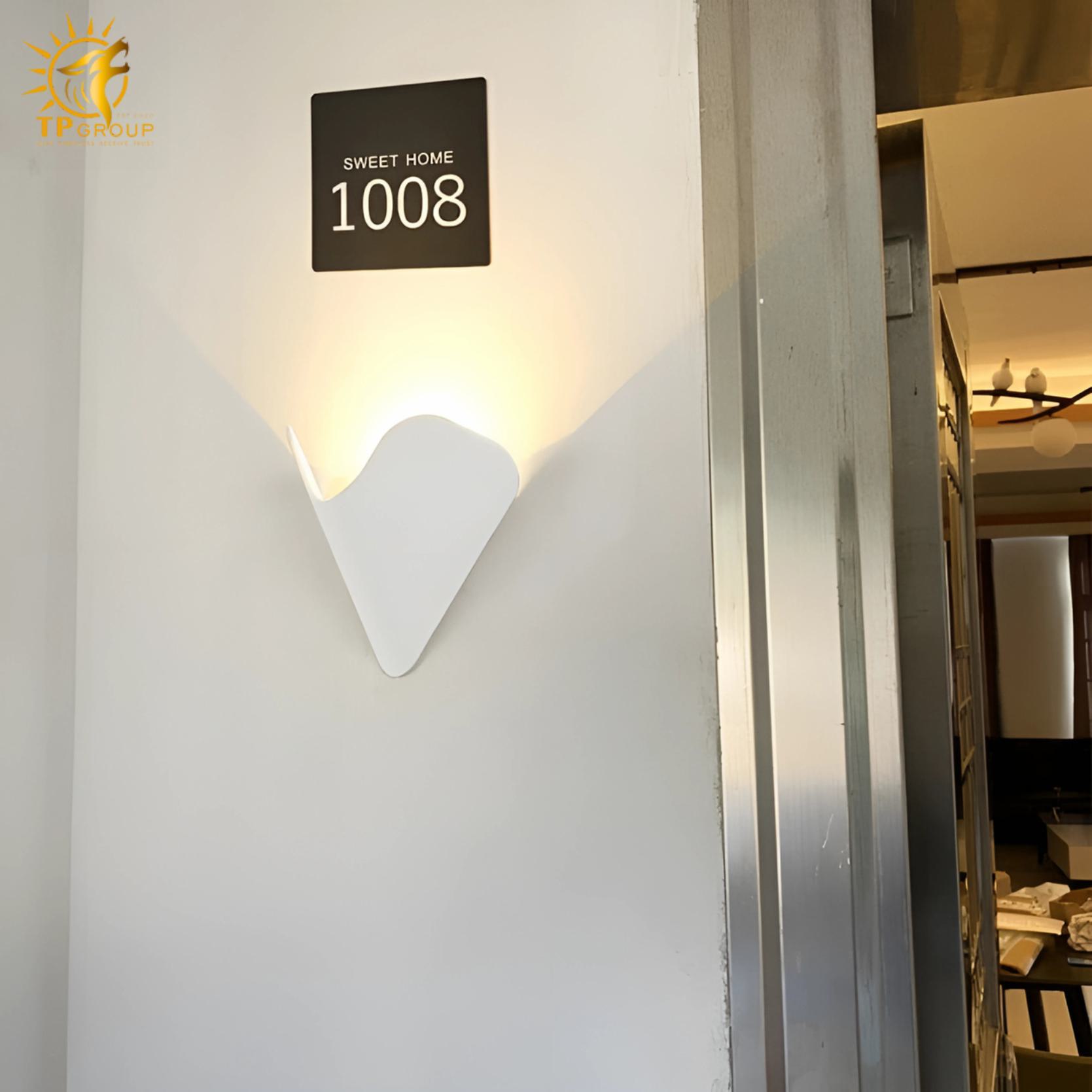 Đèn hắt tường kiểu dáng hiện đại MB8341 16 Đèn hắt tường kiểu dáng hiện đại MB8341 - Hình ảnh 16