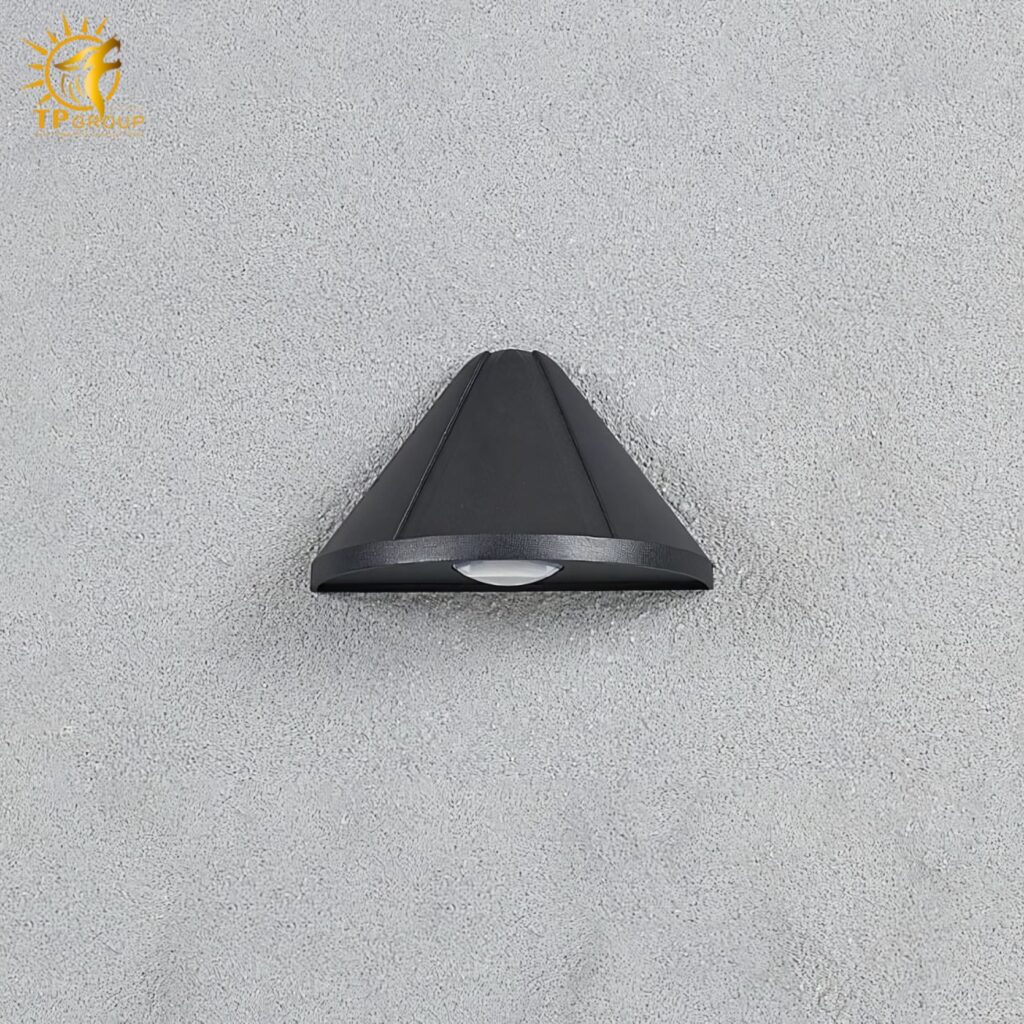 Đèn hắt tường kiểu dáng hiện đại MB8341 17 Đèn hắt tường kiểu dáng hiện đại MB8341