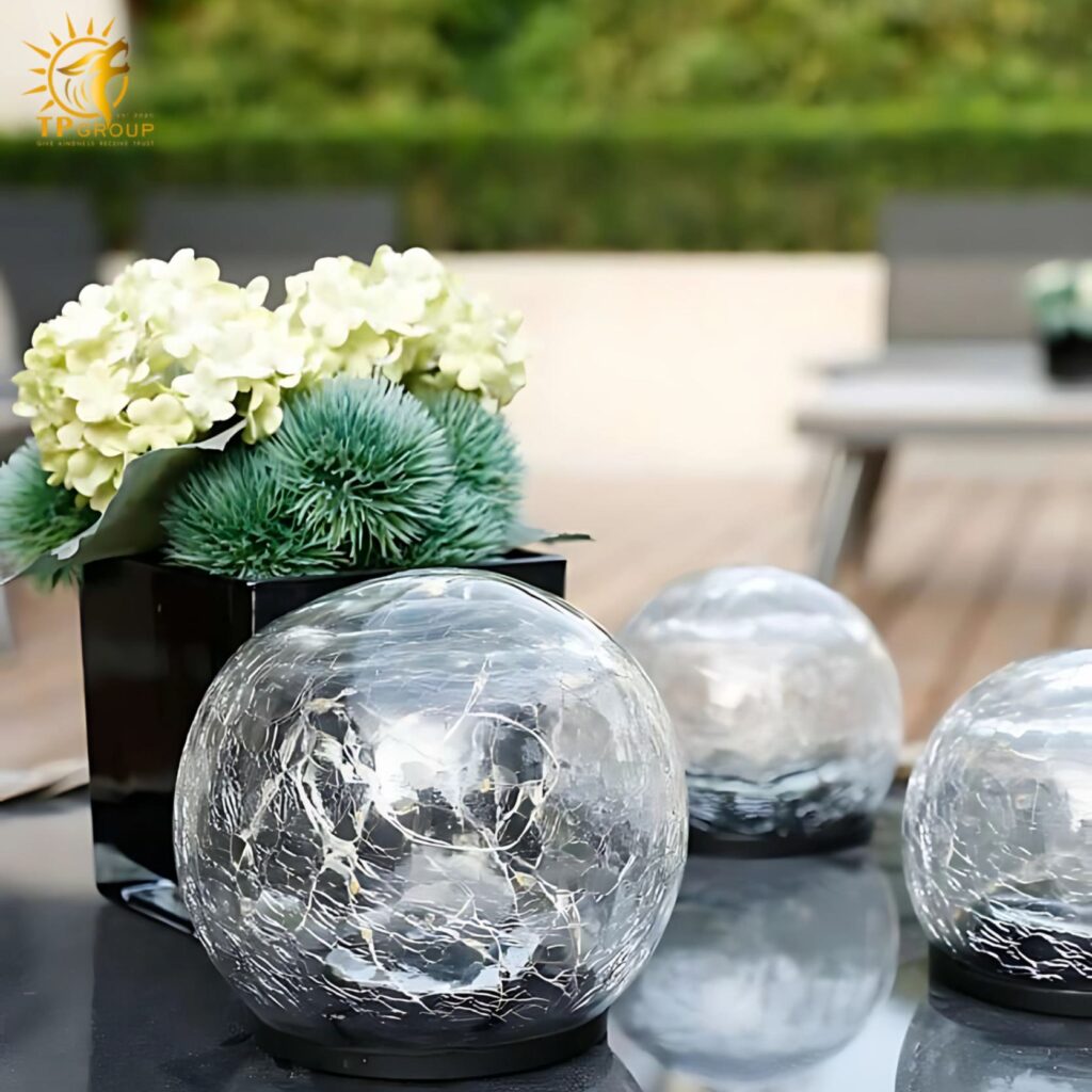 Đèn led cỏ quả cầu thủy tinh năng lượng mặt trời ME3320