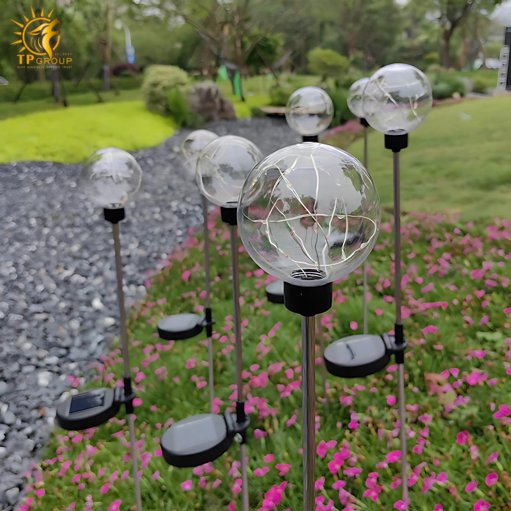 Đèn led cỏ quả cầu thủy tinh năng lượng mặt trời ME3320 6 Đèn led cỏ quả cầu thủy tinh năng lượng mặt trời ME3320