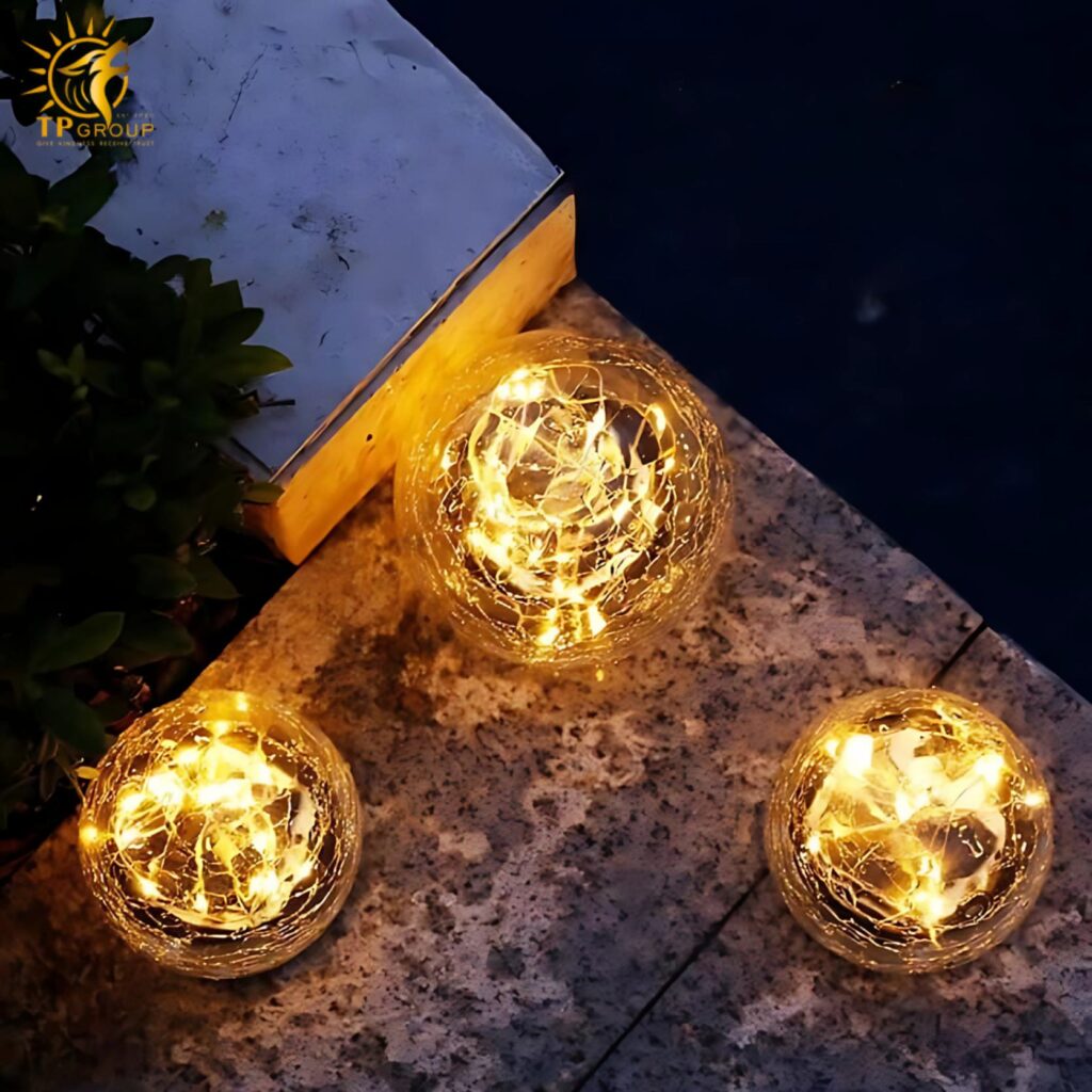 Đèn led cỏ quả cầu thủy tinh năng lượng mặt trời ME3320