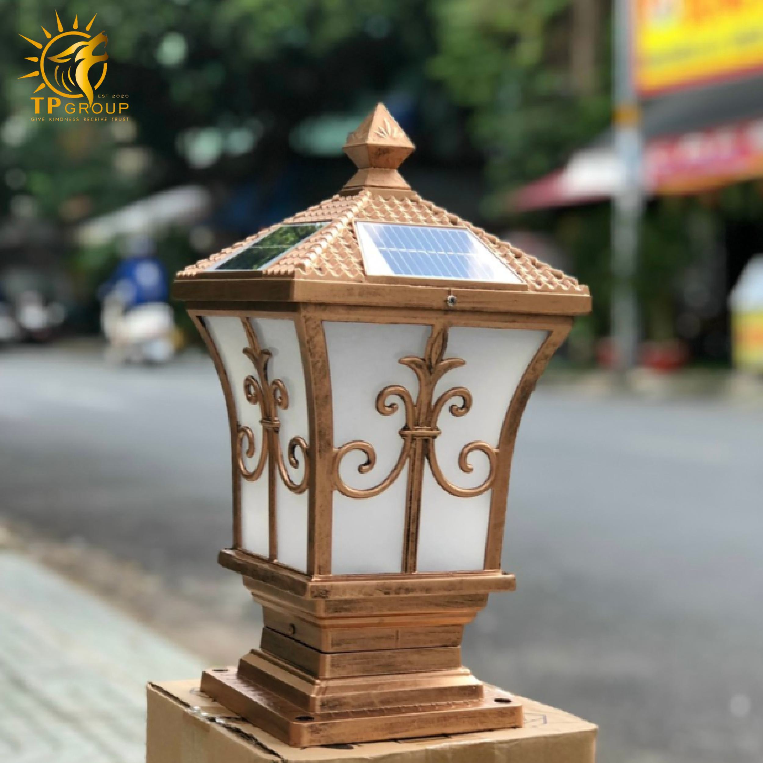 Đèn trụ cổng năng lượng mặt trời TP003 2 Đèn trụ cổng năng lượng mặt trời TP003
