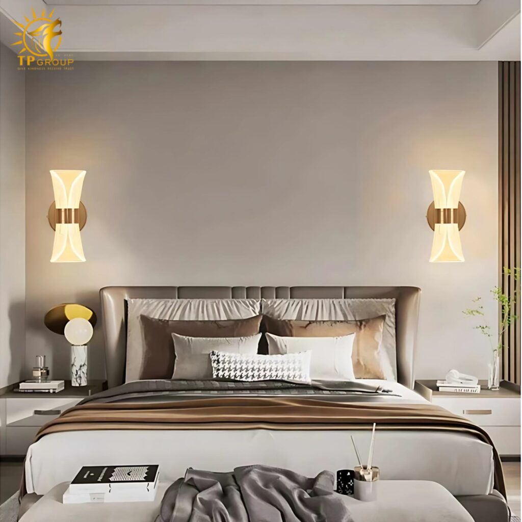 Đèn tường LED TPG-AC42136 15 Đèn tường LED TPG-AC42136