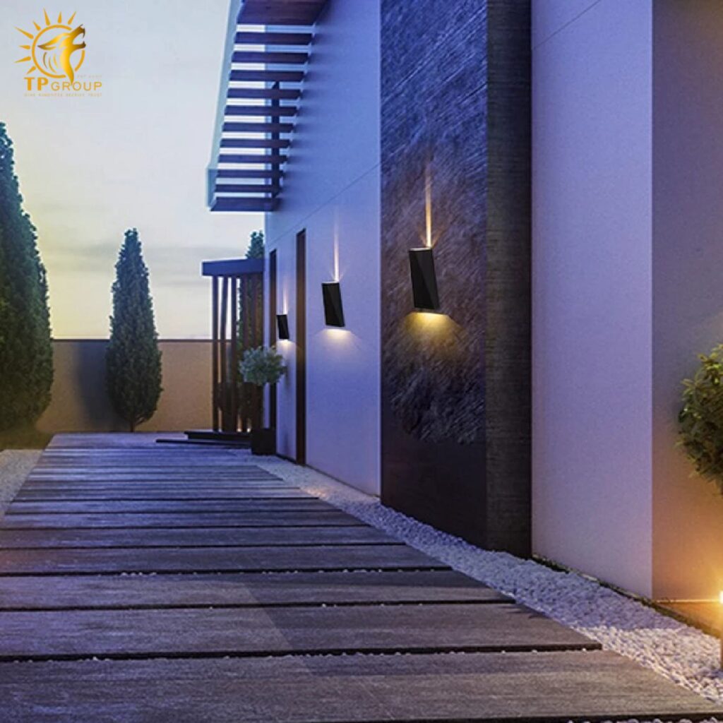 Đèn tường ngoài trời hiện đại TPG-VNT2205 13 Đèn tường ngoài trời hiện đại TPG-VNT2205