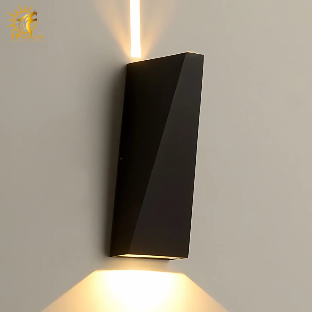 Đèn tường ngoài trời hiện đại TPG-VNT2205 12 Đèn tường ngoài trời hiện đại TPG-VNT2205