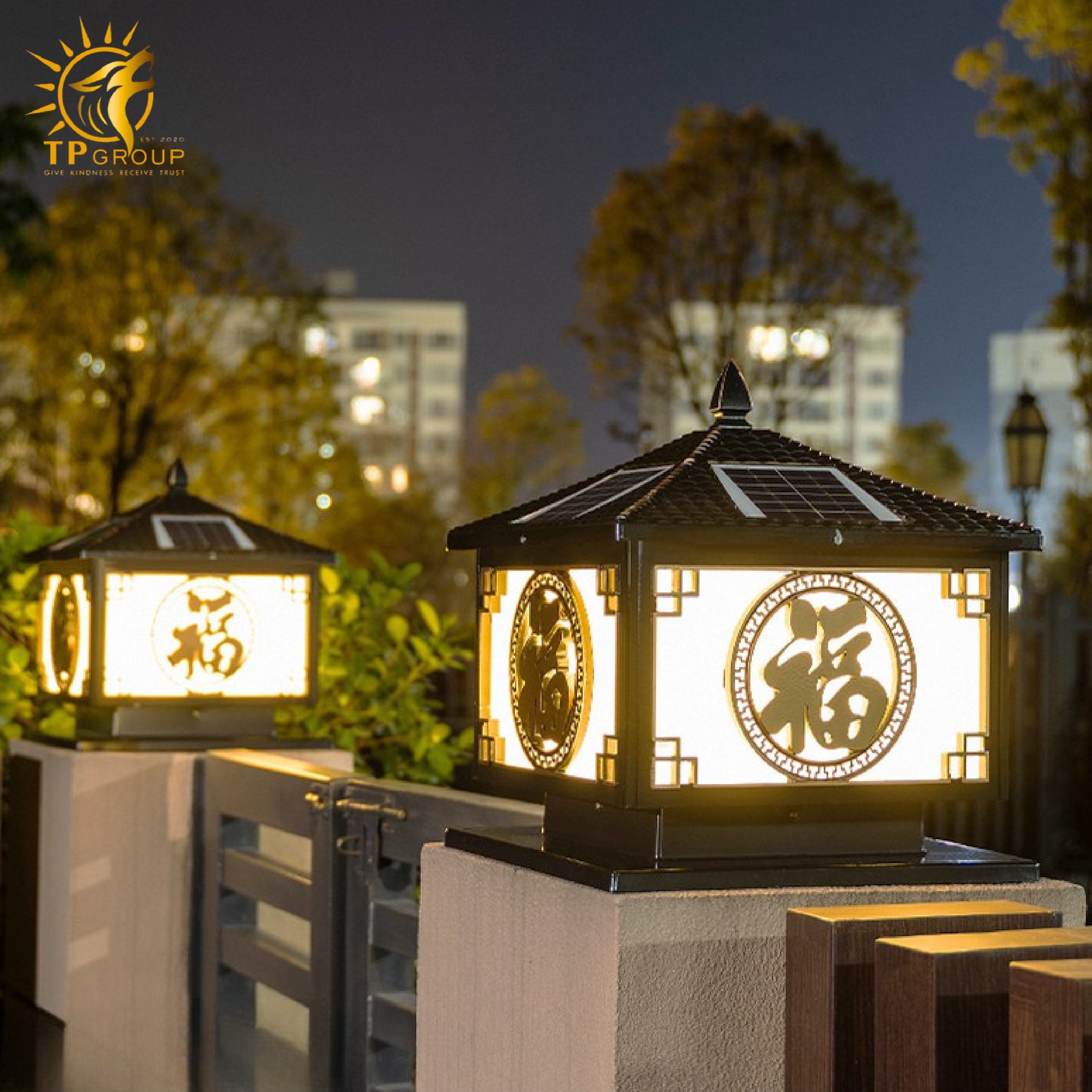 Đèn trụ cổng năng lượng mặt trời TP004 3 Đèn trụ cổng năng lượng mặt trời TP004