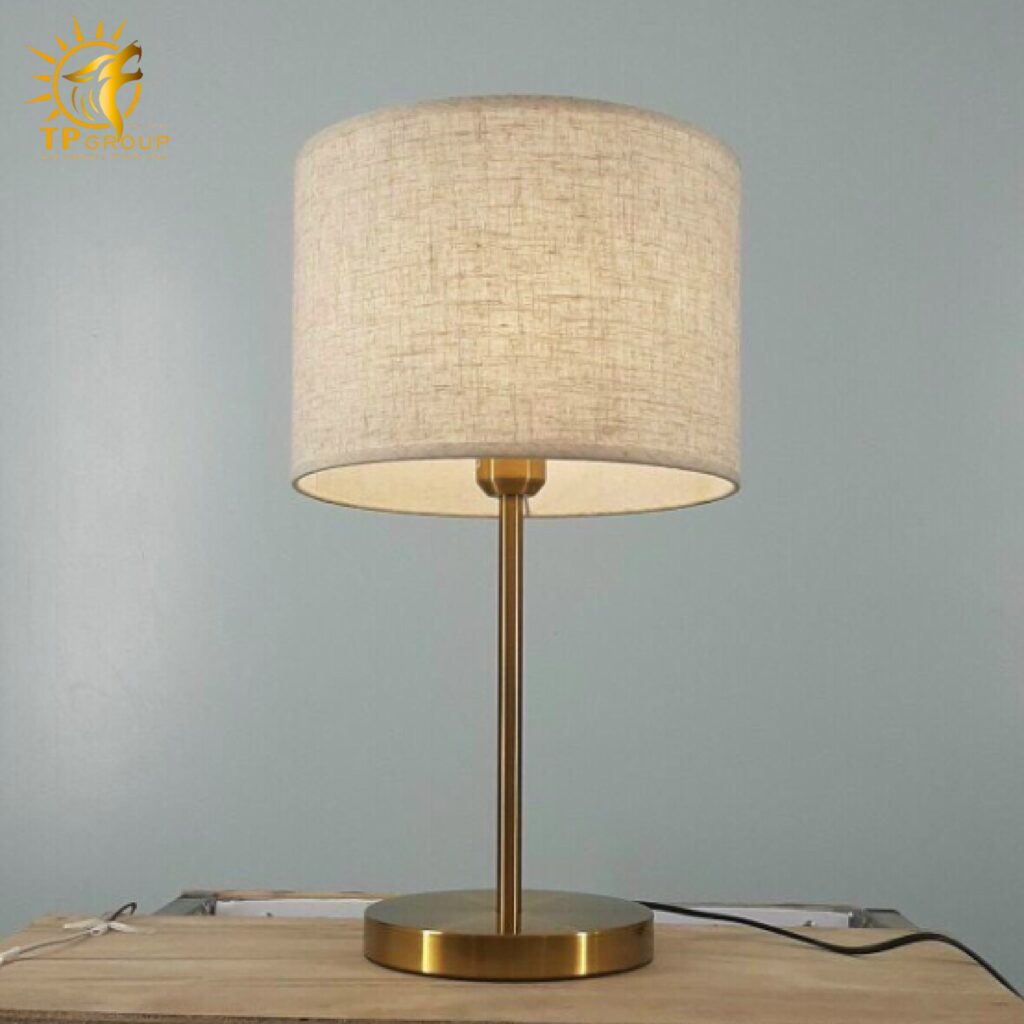 Đèn bàn, đèn để đầu giường DB3060 