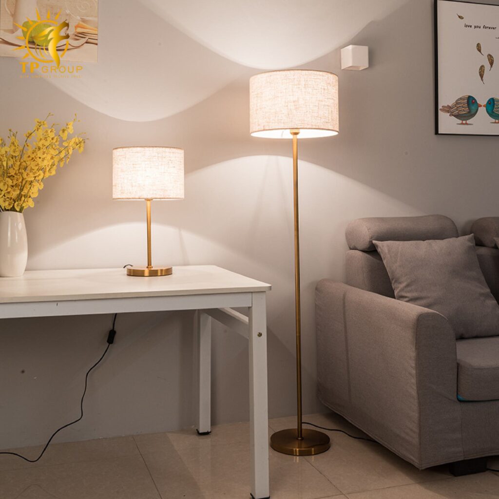 Đèn bàn, đèn để đầu giường DB3060 