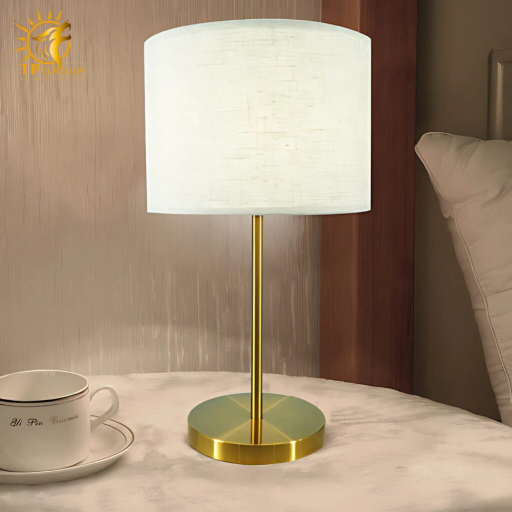 Đèn bàn, đèn để đầu giường DB3060 
