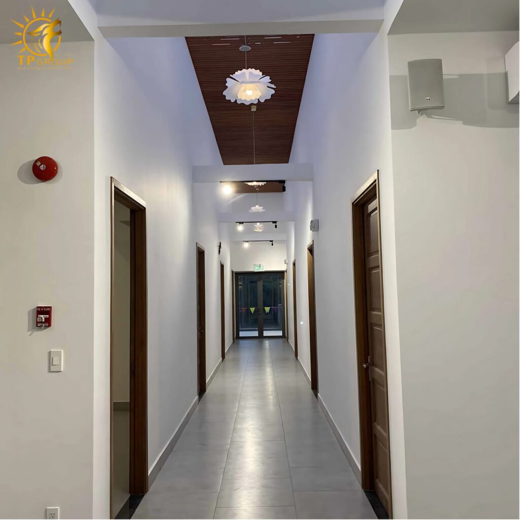 Đèn thả trần hình hoa bằng nhựa ABS XL8013