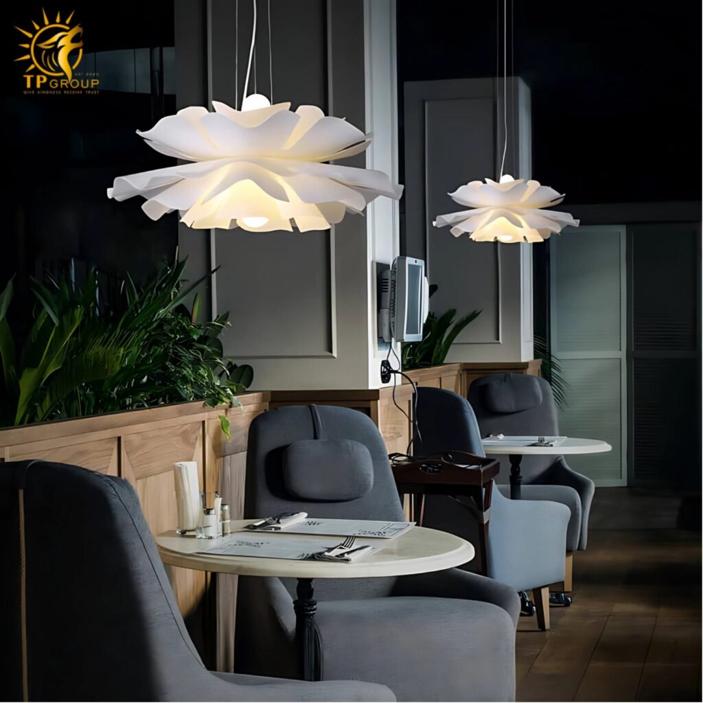 Đèn thả trần hình hoa bằng nhựa ABS XL8013