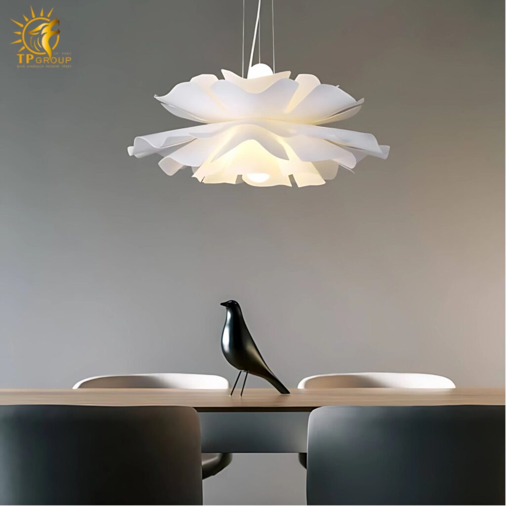 Đèn thả trần hình hoa bằng nhựa ABS XL8013