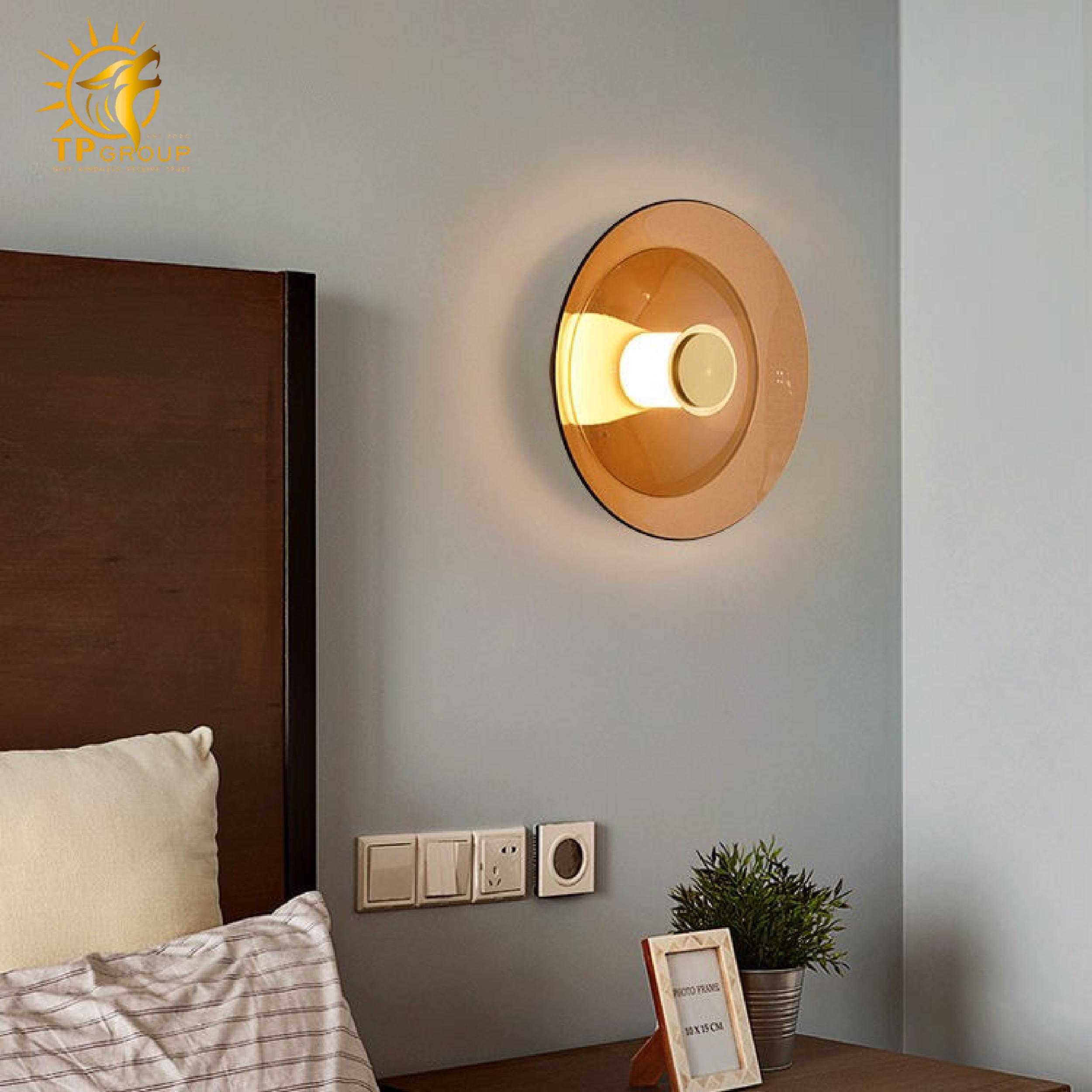 Đèn vách chau thủy tinh màu trà VL47224 8 Đèn vách chau thủy tinh màu trà VL47224