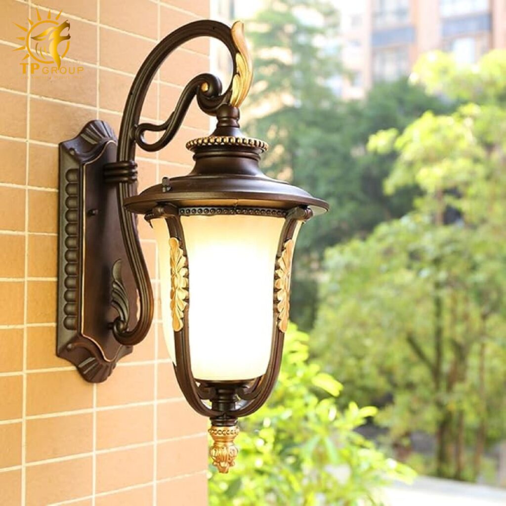 Đèn vách ngoài trời cổ điển 0148 15 Đèn vách ngoài trời cổ điển 0148