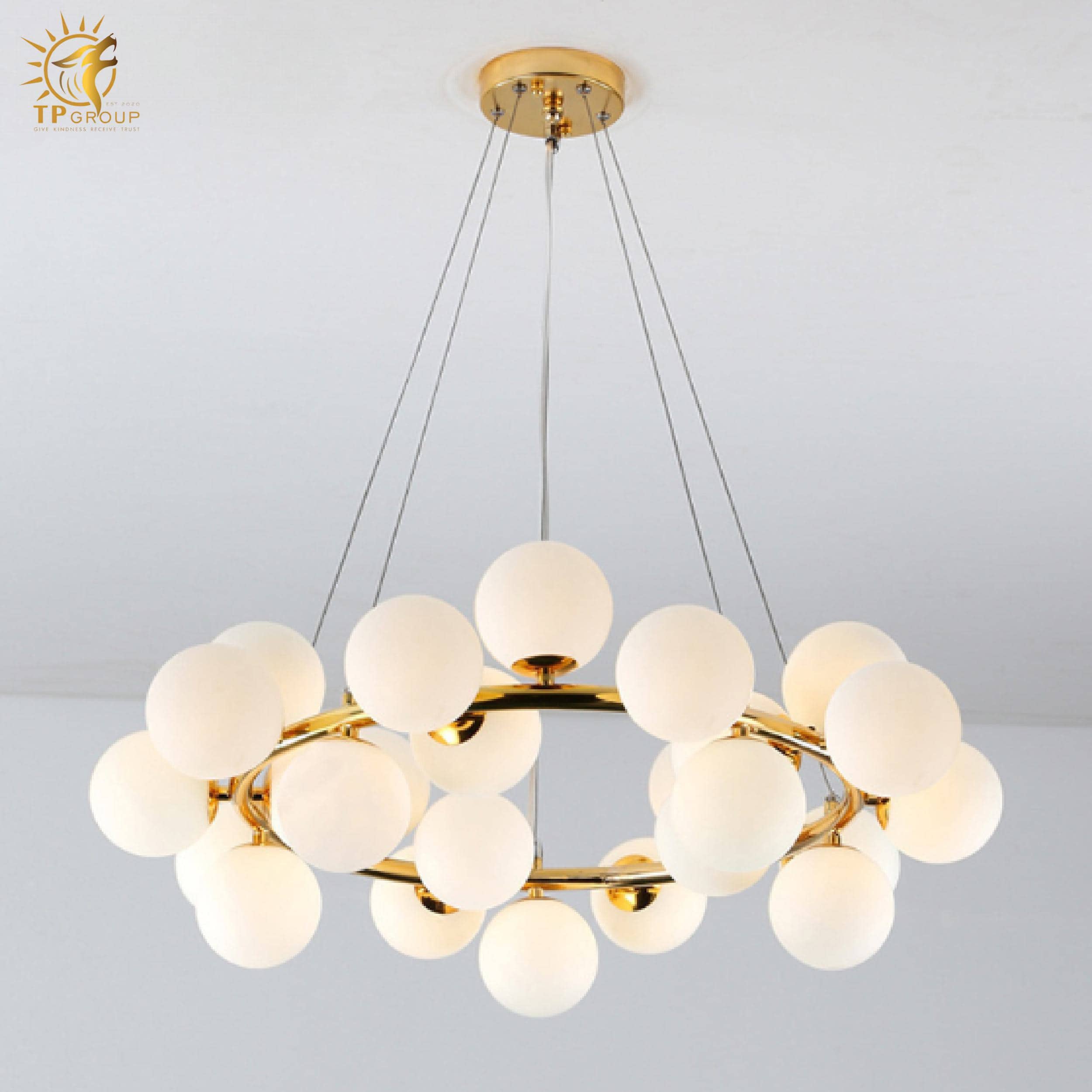 Đèn chùm thả hiện đại 6379 có 32 bóng