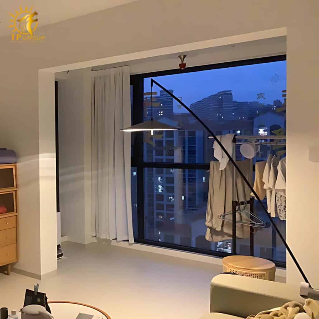 Đèn sàn hiện đại thiết kế cong độc đáo