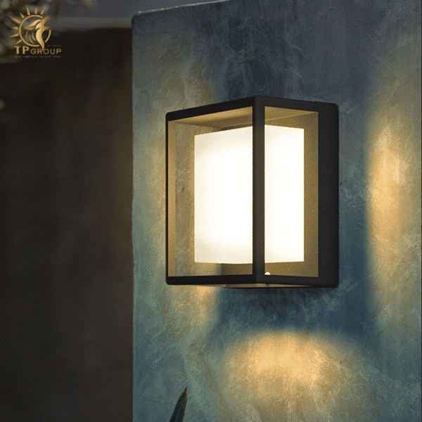 Đèn vách ngoài trời TR223