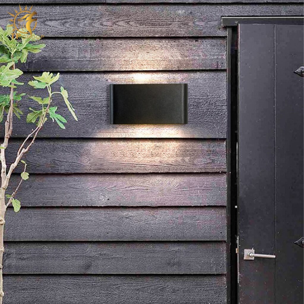 Đèn vách ngoài trời VNT051M 