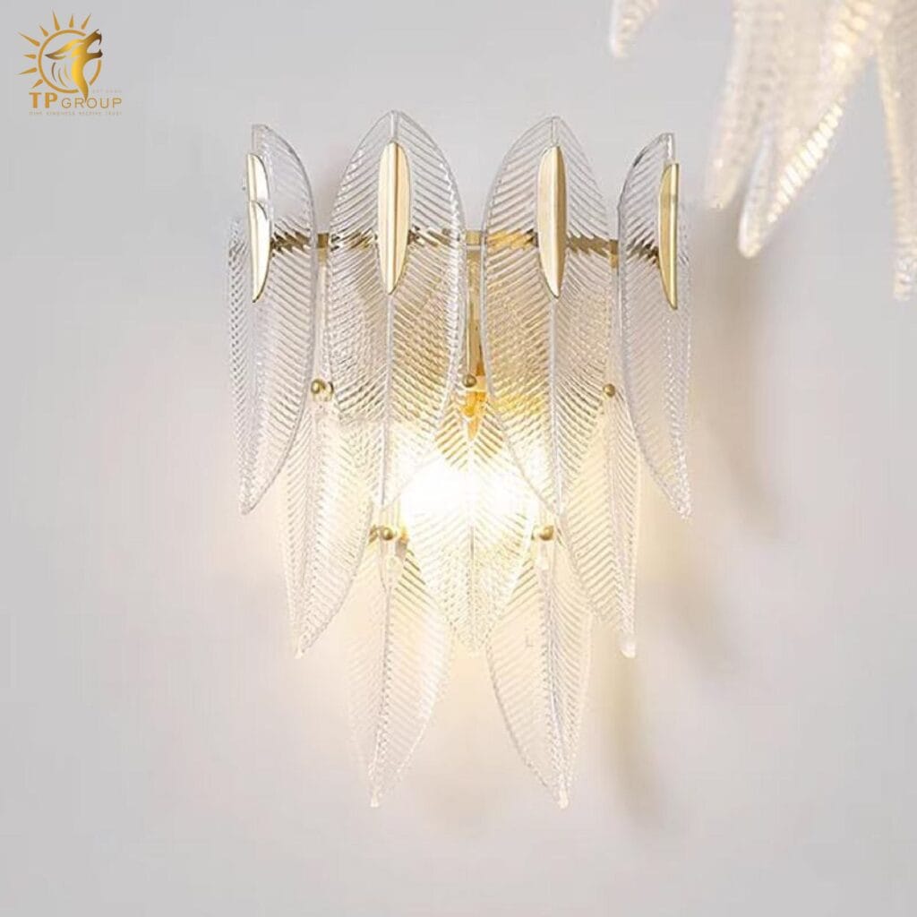 Đèn vách pha lê kiểu dáng lông vũ xếp tầng VPL9663 