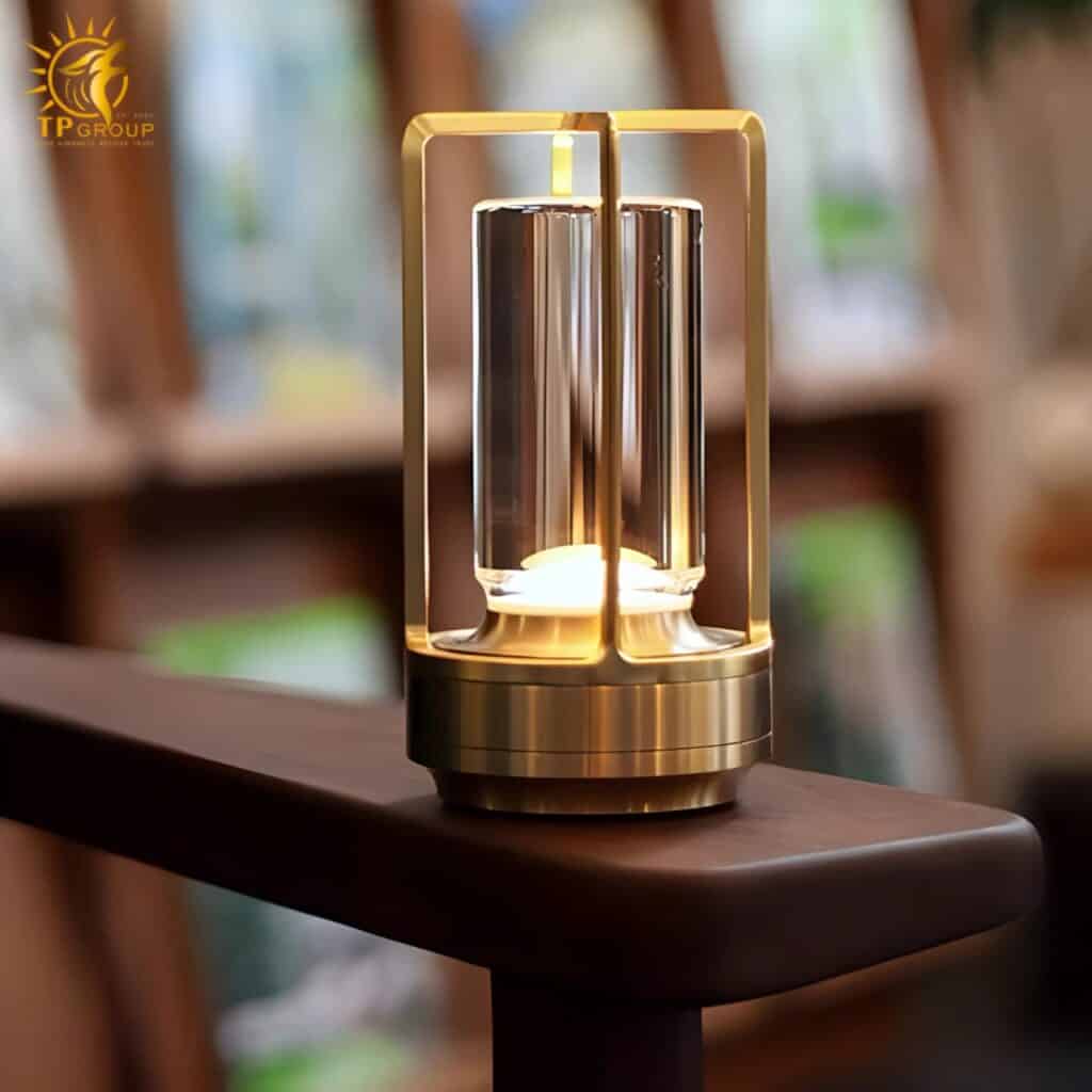 Đèn LED cảm ứng TPG-DB03