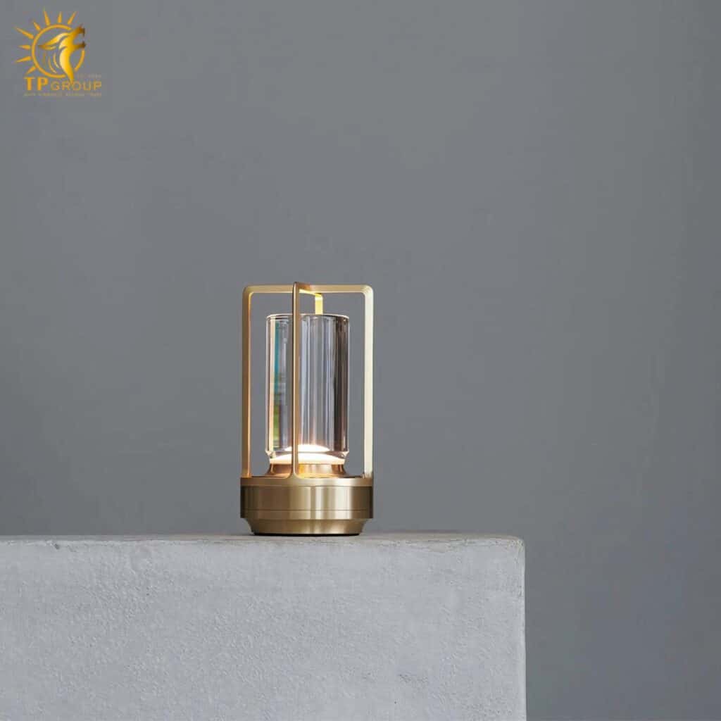 Đèn LED cảm ứng TPG-DB03