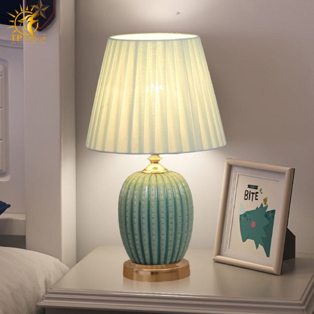 Đèn bàn gốm sứ cao cấp DB70 