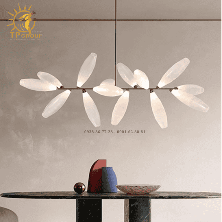 Đèn Thả Bàn Ăn Hiện Đại TPG-8802: Đánh Thức Vẻ Đẹp Bắc Âu Không Gian Của Bạn