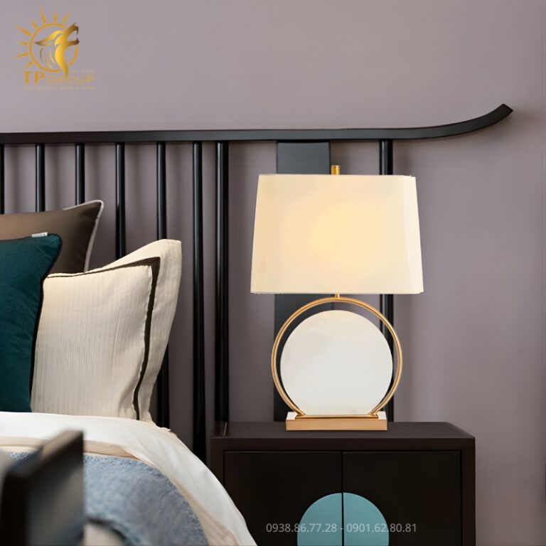 Đèn Bàn Hiện Đại TPG2044 – Biểu Tượng Của Sự Tinh Tế Và Sang Trọng