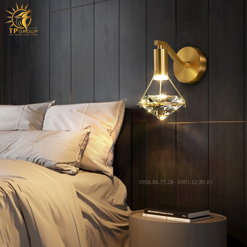 Đèn Tường Pha Lê TPG-1185: Điểm Nhấn Phù Hoa Cho Không Gian Hiện Đại 13 Đèn Tường Pha Lê TPG-1185 Điểm Nhấn Phù Hoa Cho Không Gian Hiện Đại