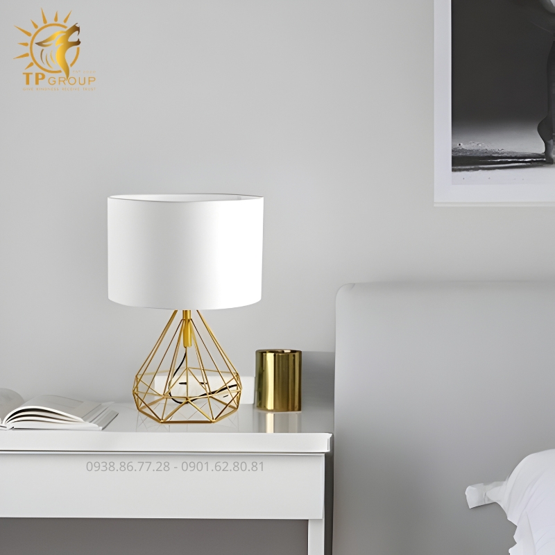 Đèn Bàn Hiện Đại Bắc Âu TPG-3071 – Điểm Nhấn Tinh Tế Cho Không Gian Sống 9 Đèn Bàn Hiện Đại Bắc Âu TPG-3071 – Điểm Nhấn Tinh Tế Cho Không Gian Sống - Ảnh 9
