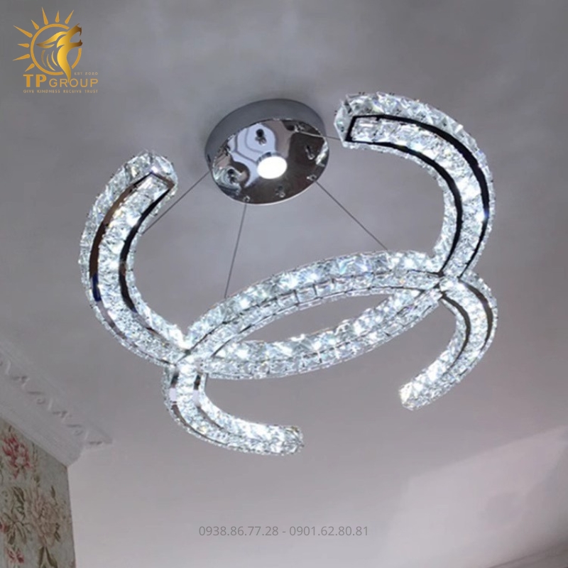 Đèn Thả Pha Lê TPG-103: Bản Giao Hưởng Ánh Sáng Cho Không Gian Hiện Đại 19 Đèn Thả Pha Lê TPG-103: Bản Giao Hưởng Ánh Sáng Cho Không Gian Hiện Đại