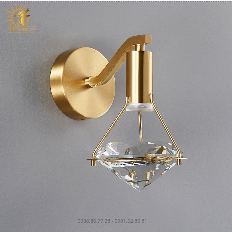 Đèn Tường Pha Lê TPG-1185: Điểm Nhấn Phù Hoa Cho Không Gian Hiện Đại 9 Đèn Tường Pha Lê TPG-1185 Điểm Nhấn Phù Hoa Cho Không Gian Hiện Đại
