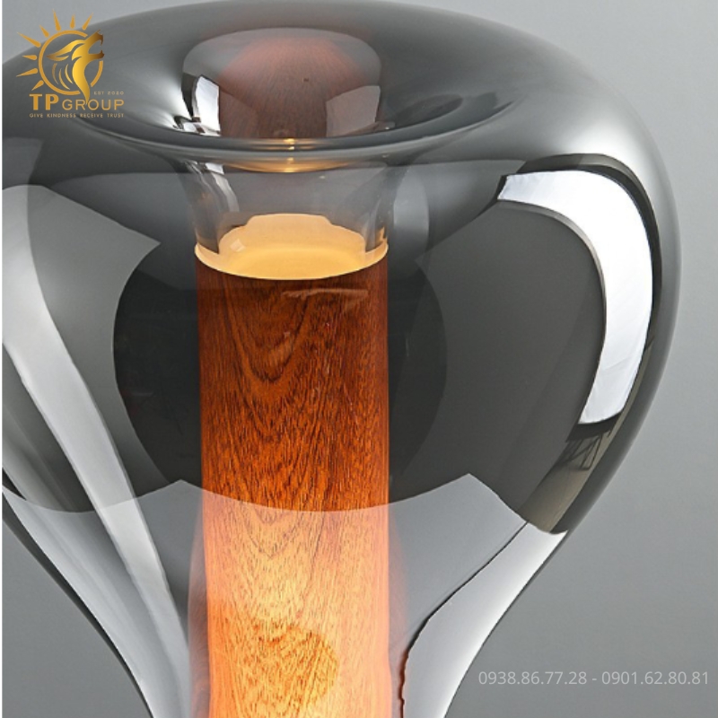 Đèn Bàn Hiện Đại TPG-2097: Khơi Nguồn Cảm Hứng Từ Nghệ Thuật Ánh Sáng Bắc Âu 17 Đèn Bàn Hiện Đại TPG-2097: Khơi Nguồn Cảm Hứng Từ Nghệ Thuật Ánh Sáng Bắc Âu
