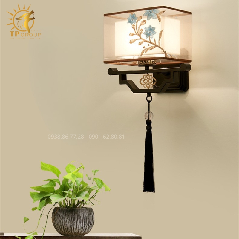Đèn Tường Indochine TPG-1008: Bản Giao Hưởng Hoài Cổ Giữa Lòng Kiến Trúc Hiện Đại