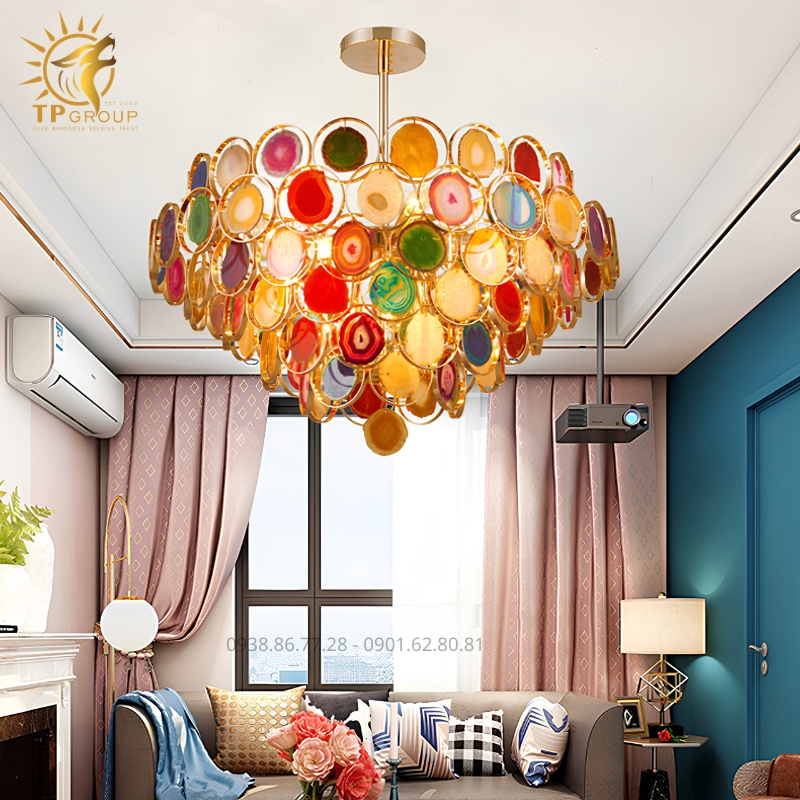 Đèn Chùm Phòng Khách Đá Mã Não TPG-DC063 50 Đèn Chùm Phòng Khách Đá Mã Não TPG-C063: Vũ Điệu Sắc Màu Từ Đá Tự Nhiên Nâng Tầm Không Gian Thượng Lưu