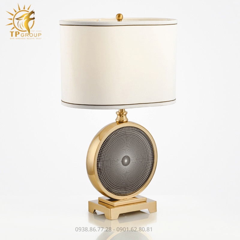 Đèn Để Bàn Cao Cấp TPG-2036: Biểu Tượng Của Sự Sang Trọng Và Tinh Tế Đương Đại 7 Đèn Để Bàn Cao Cấp TPG-2036: Biểu Tượng Của Sự Sang Trọng Và Tinh Tế Đương Đại