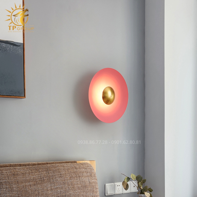 Đèn Tường Trang Trí Hiện Đại TPG-W124 3 Đèn Tường Trang Trí Hiện Đại TPG-W124: Tuyệt Tác Hình Đĩa Bay Khơi Nguồn Ánh Sáng Tương Lai Cho Vách Tường Tối Giản
