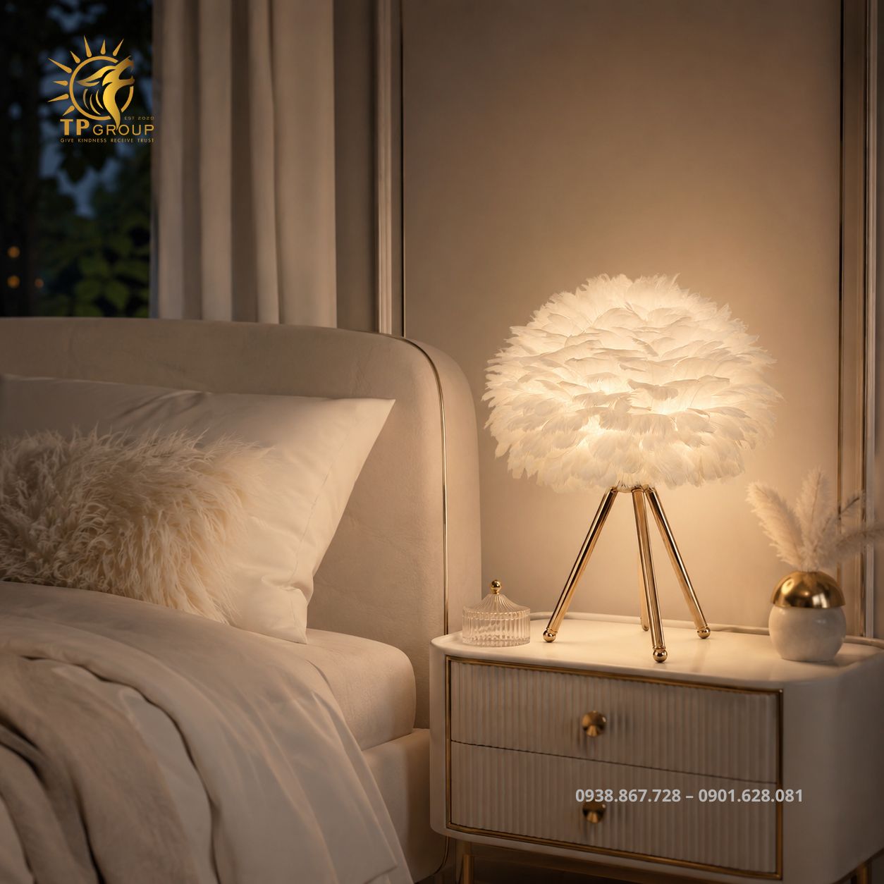 Đèn Bàn Lông Vũ TPG-DB033 9 Đèn bàn lông vũ decor phòng ngủ