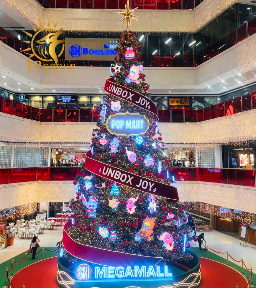 Thiết Kế Thi Công Cây Thông Noel Khổng Lồ 8m–20m 2 Cay thong noel khong lo 1